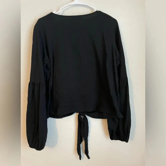 Elegant Black 3/4 Sleeve Blouse with Tie Front and Red Embellishments - Picture 8 of 8